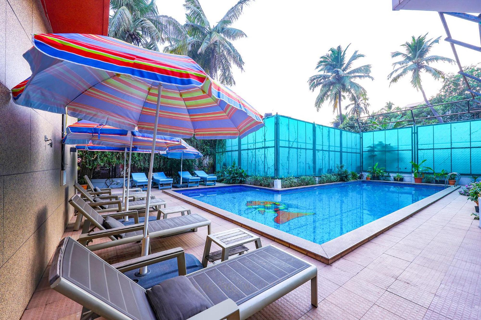 Fabhotel Prime Sarala Crown With Pool - Nr Calangute Beach Exteriör bild