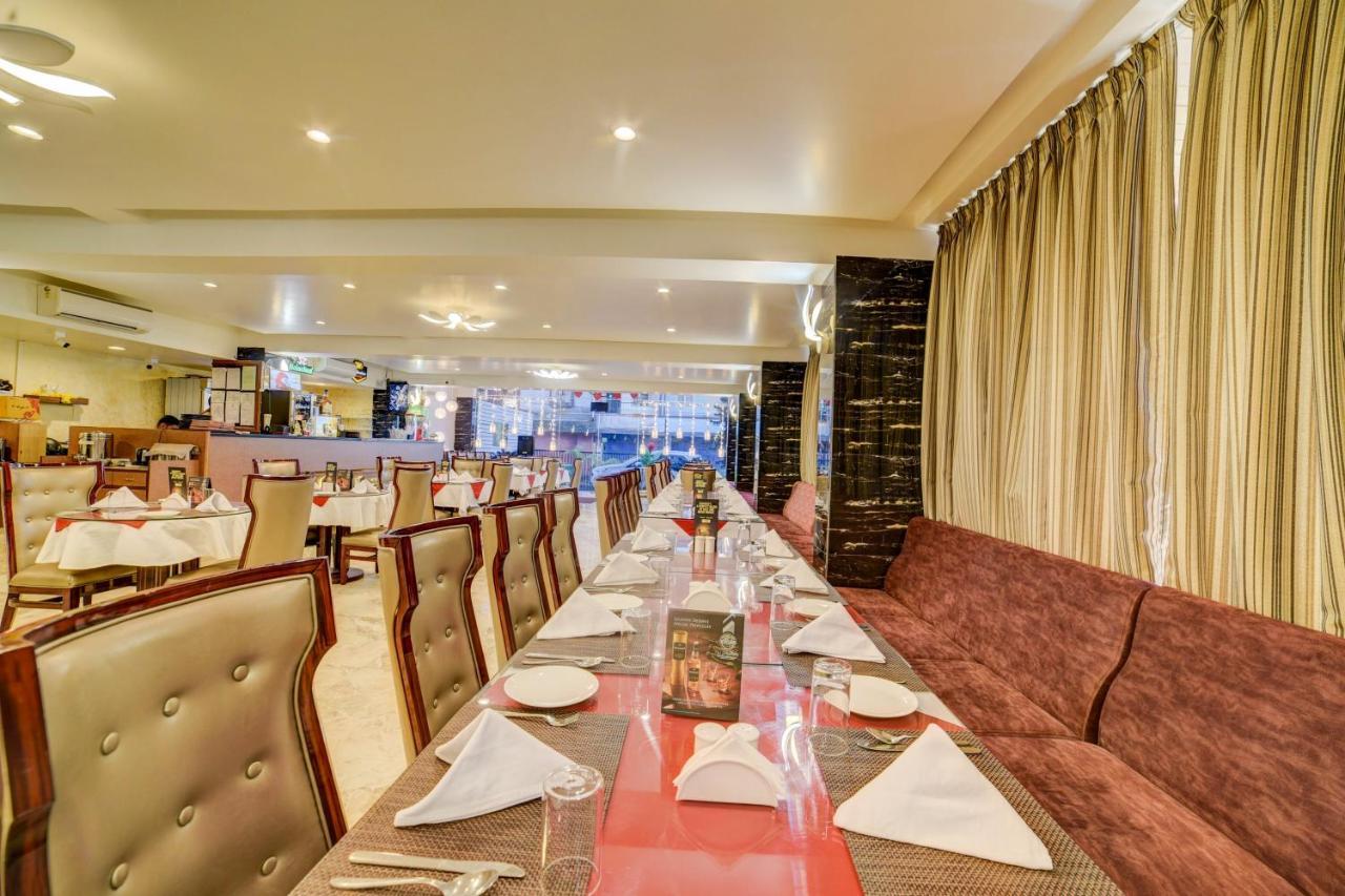 Fabhotel Prime Sarala Crown With Pool - Nr Calangute Beach Exteriör bild