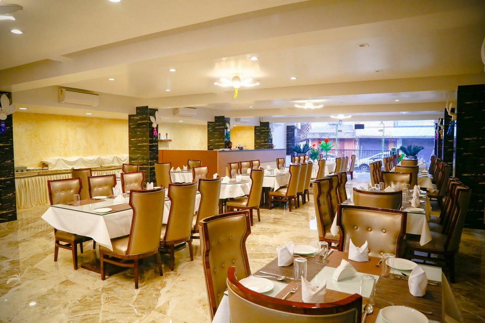Fabhotel Prime Sarala Crown With Pool - Nr Calangute Beach Exteriör bild
