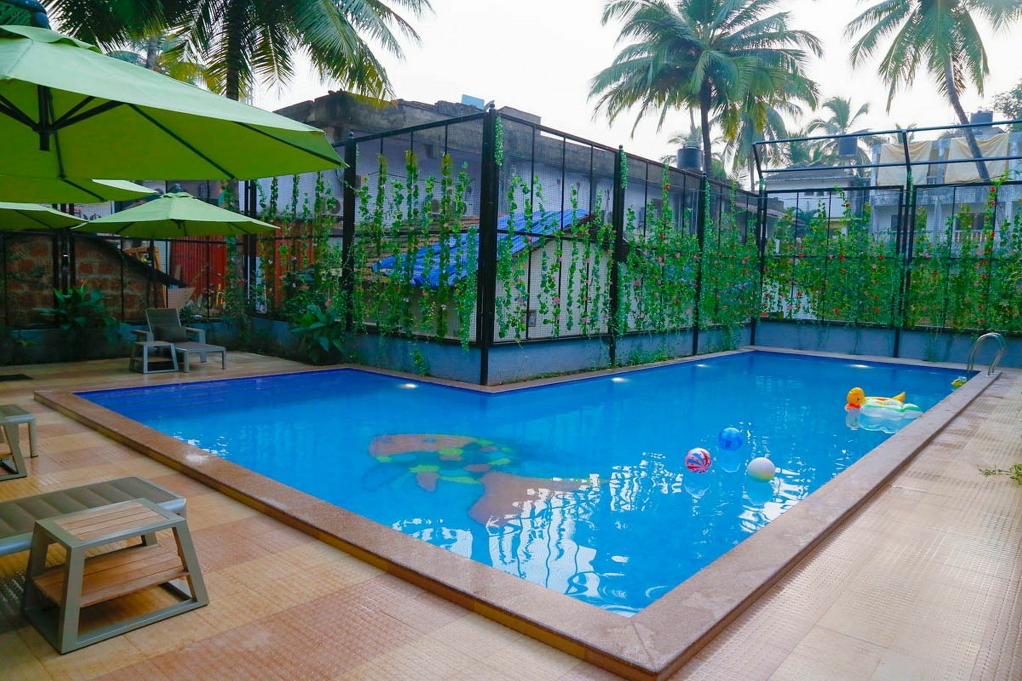 Fabhotel Prime Sarala Crown With Pool - Nr Calangute Beach Exteriör bild